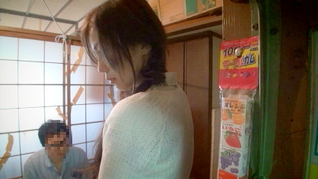 素人四畳半生中出し134 人妻 なつ 29歳