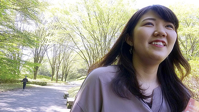 知り合いの人妻を連れて温泉旅行へ014