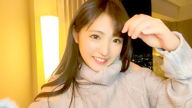【無邪気な小悪魔】あざと可愛くセフレの生チ●ポおねだり！！眺めが綺麗なシティホテルで美少女JDとイチャラブSEX！！