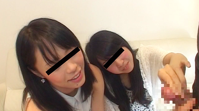 素人お姉さん！チンポが射精する瞬間をじっくり見てもらってもいいですか？手コキ編 VOL.2