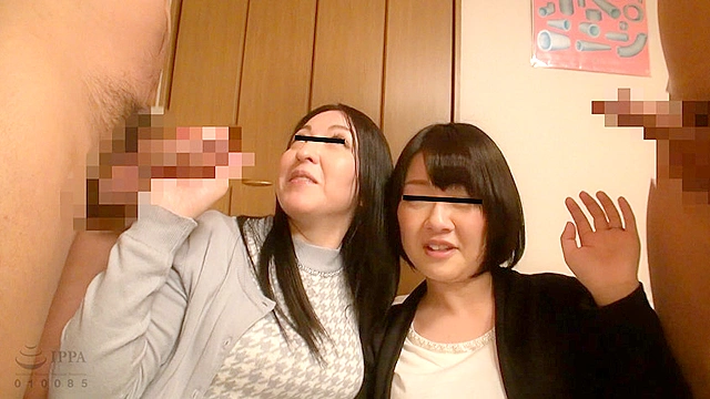 旦那以外のチ●ポを求める欲求不満な肉食系人妻2 2枚組8時間