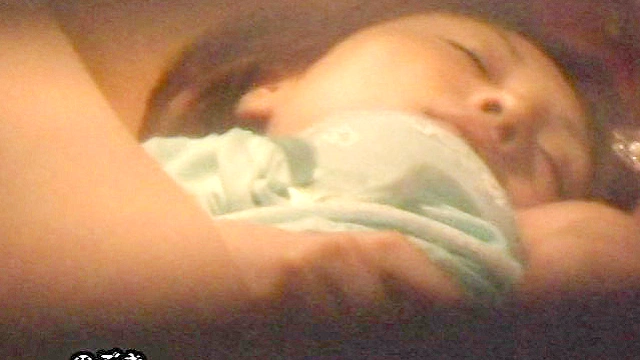 民家のぞき○撮 偶然撮れた自宅でオナニーする女（希少）