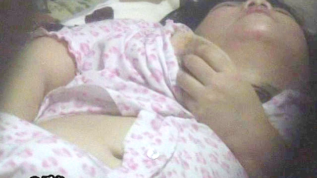 民家のぞき○撮 偶然撮れた自宅でオナニーする女（希少）