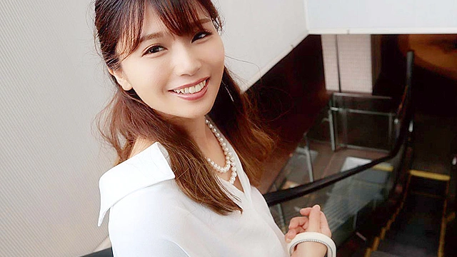 孤高の素人B級グルメ 町田市在住 エロ白姉さん×B級グルメ