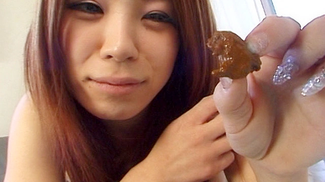ガールズうんちSuPer8 ～尻毛ボーボーお嬢様からパイパンギャルまで！全員脱糞だー！！～