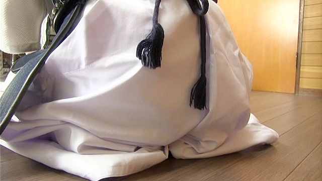 スカートが汚れゆく糞漏らし 和服編