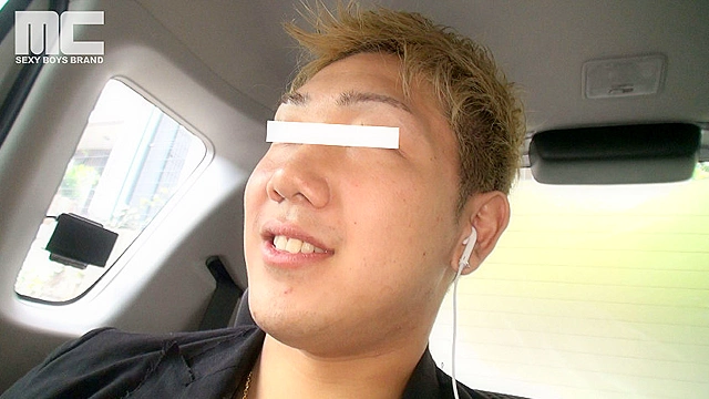 オシャレボーイ彰20歳をスカウト！脱がせたら包茎チ○ポ！