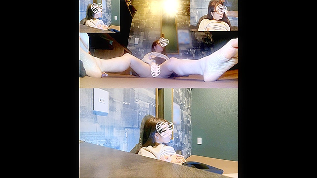 【ネカフェオナニー】まだまだ美少女年齢？かわいいおパンツの清楚系スレンダーお嬢様JDが鼻息荒くクリちゃんしごいてクチュ音炸裂させるリアルオナニー