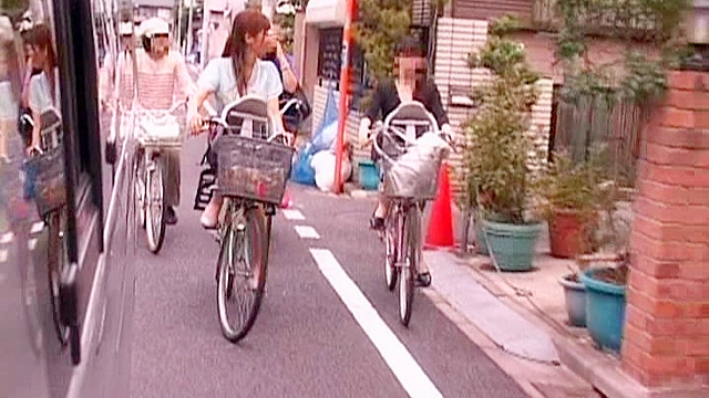 出産して急激に感度があがったママチャリ早漏妻3