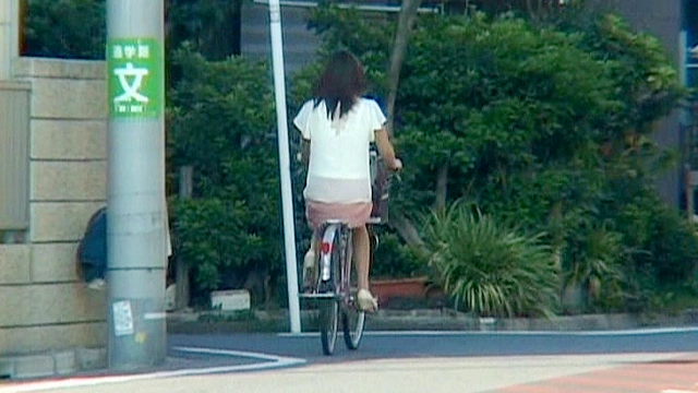 出産して急激に感度があがったママチャリ早漏妻3