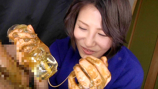 オナホールうんこ手コキ2