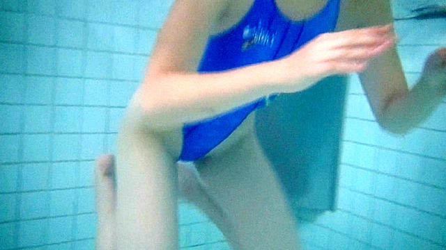 僕の妹の競泳水着 めぐみ20歳 桃尻プリプリモリマン女子大生1