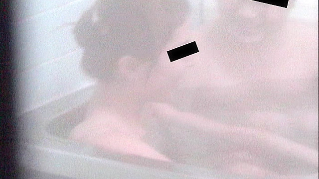 現役美人女子大生風呂場○撮
