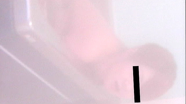 現役美人女子大生風呂場○撮