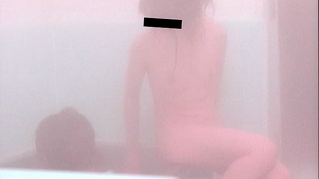 現役美人女子大生風呂場○撮