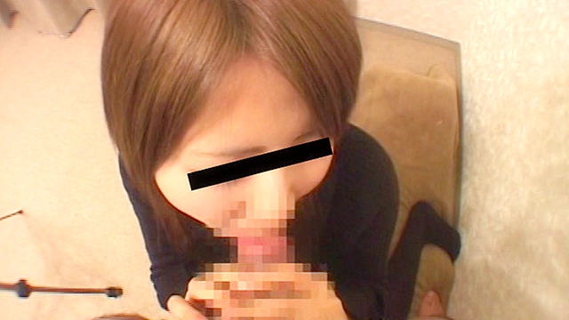 勃起チ○ポから目が離せない！見てるだけじゃガマンできない！実はスケベな素人娘のセンズリ鑑賞 vol.3