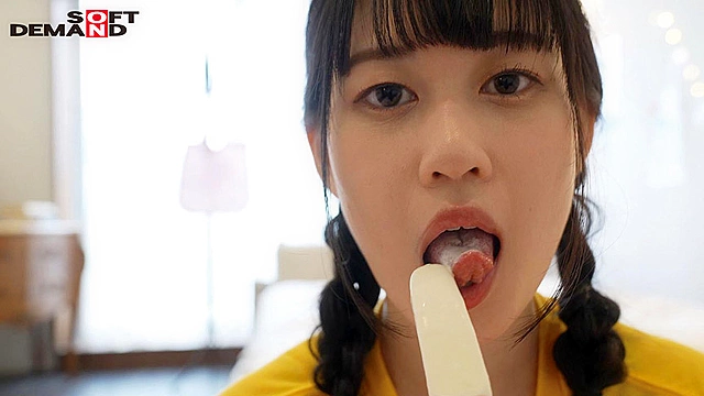 真夏のWhite Love大作戦！はじめてのぶっかけ10発＆ごっくん3発 ブラジル出身着エロアイドル吉川瞳美