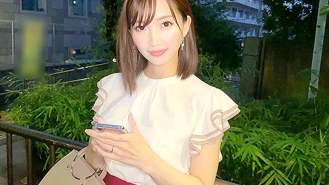 スレンダー巨乳妻とマッチングアプリで出会い、剛毛マン毛が愛液で束になるほど潮ビュービュー吹かせまくってチ●ポ馬鹿になるまでハメました。