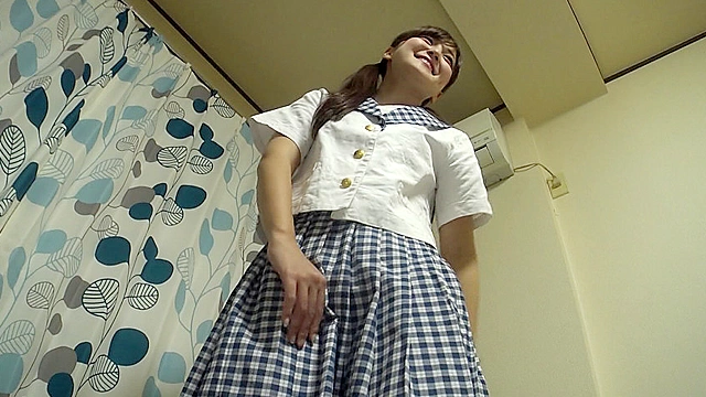 ブルマ＆スク水姿で着衣中出し まお