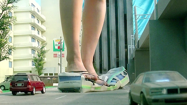 ATTACK OF THE 100ft GIRL