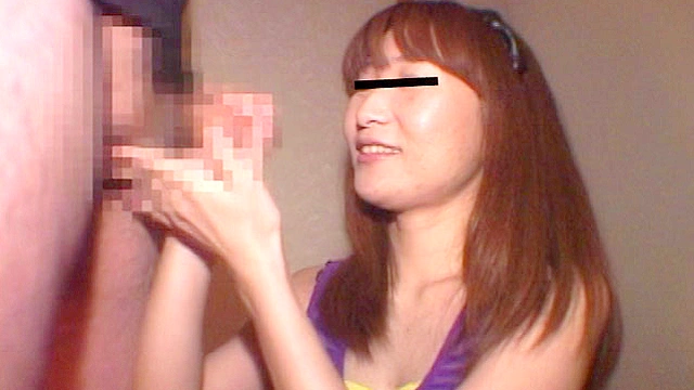 新 恥じらい娘のウブ手コキ！