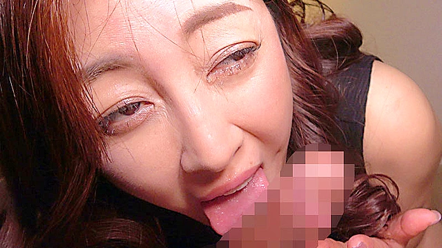 熟女ねっとりフェラ口内射精5 8人