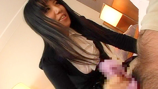 奥様の脱ぎたて汚パンティで手コキして下さい2