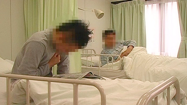 ギン起ちチ○ポをイケメン看護士がしごいてヌイてくれた！ 第一部後編 イケメンエリートDr編