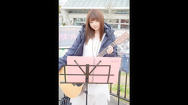 ＠かほりん＠10／22ライブ＃アカペラ＃弾き語り＃路上ライブ＃歌うま おい！！セクシー女優にいくんかい！かほりん！ツッコまさせていただくと同時に速攻ヌカせていただきます