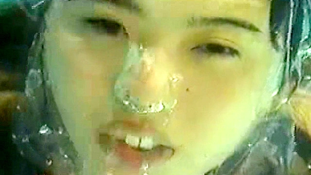 顔スト水中 その弐