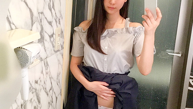 ＃下着売り子 アプリで見つけたネットで下着を売る裏垢女子は交渉次第でどこまでデキる？！