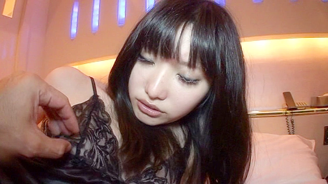絶対スリップ 私、気持ちイイこともっと知りたい。 田辺莉子