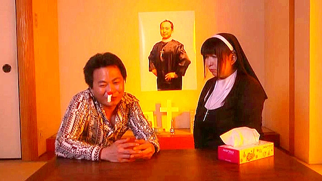 熟女シスター 巨乳でアーメン！