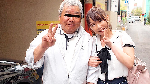 18歳娘が60歳以上の老人に突撃性交訪問 美緒みくる（18）
