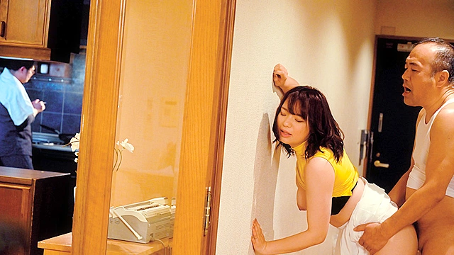 「あなた、ごめんなさい…。」妊娠危険日にムリヤリ義父に種付け中出しされています…