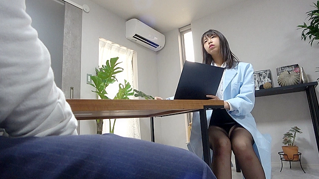 荒療治は愛のムチ！女王のクリニック／ふうか