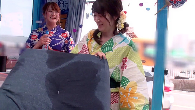 マジックミラー号 夏祭りだよ！！ 花火大会へ向かうほろよい女子限定 赤面羞恥浴衣野球拳対決【めい】編