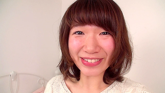 素人娘みきちゃんの舌・口内自撮り＆主観口臭嗅がせ 2本セット