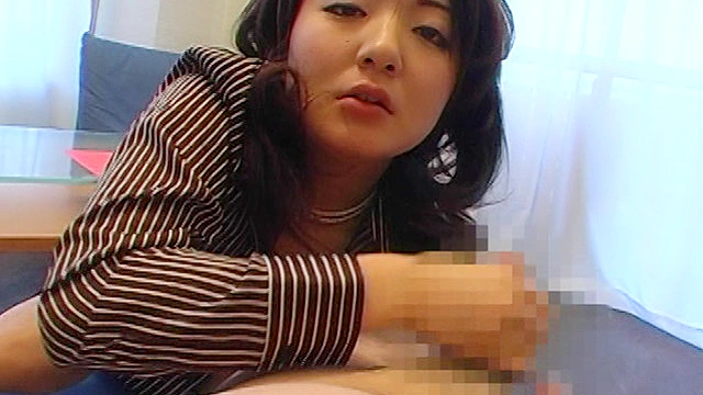 きれいな家庭教師のお姉さんがやさし～く手コキをしてあげる2