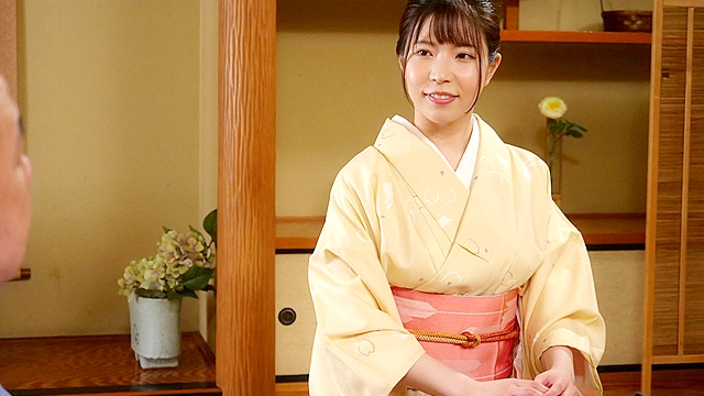 巨乳女将KISS 素泊まりのはずが巨乳女将の接吻サービスが付いてきた！！