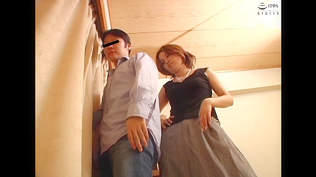 人妻の手コキ