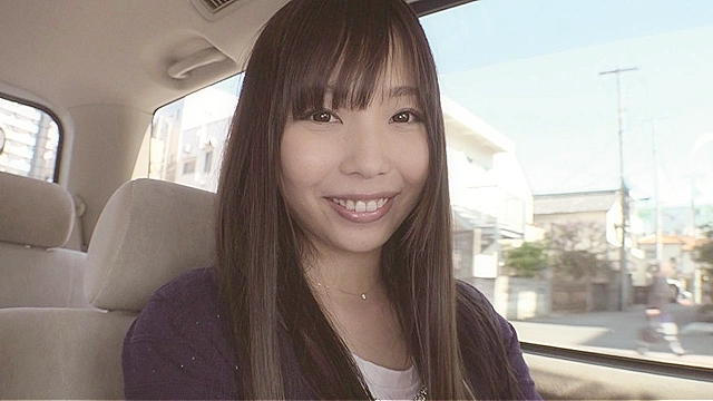 素人妻が一般大学生の自宅にコンドーム1つ渡され一泊 一度のゴム姦では満足できず宿泊中2度もガチ中出しを許してしまうピストン騎乗位でデカ尻が波打つ清楚妻 ゆきえさん 34歳
