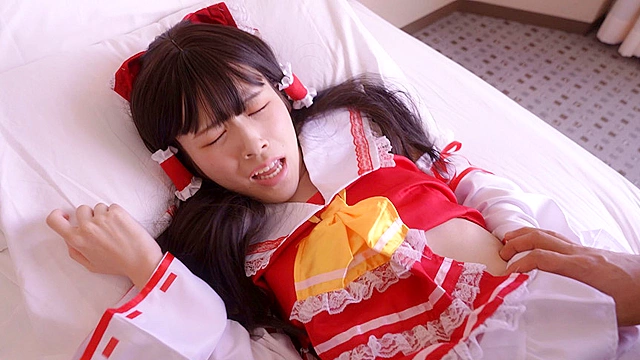 【中出し】厳選美少女にコスプレさせてオレの子を孕ませる！【博●霊夢】
