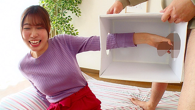 人妻ナンパ セレブ奥様初めての素股ソープ体験 ローションまみれの特濃マットプレイがエスカレートしちゃって にゅるにゅる挿入SEX