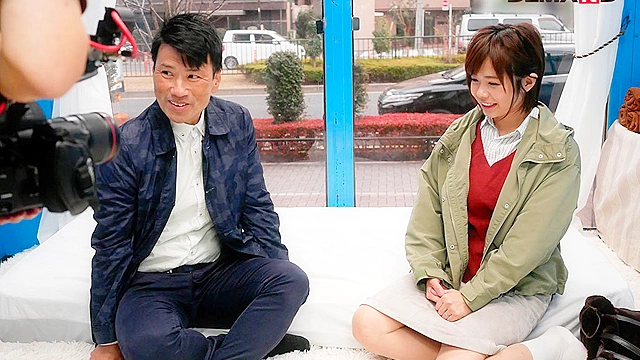 あなたゴメンね、あの日、マジックミラー号の中で寝取られたの… 赤瀬尚子