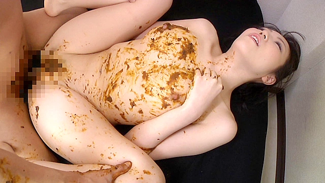 全裸うんこまみれSEX2