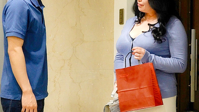 妻の親友～気持ち良い恵体を揉んで埋もれてハメまくった欲情ドストライク性交～