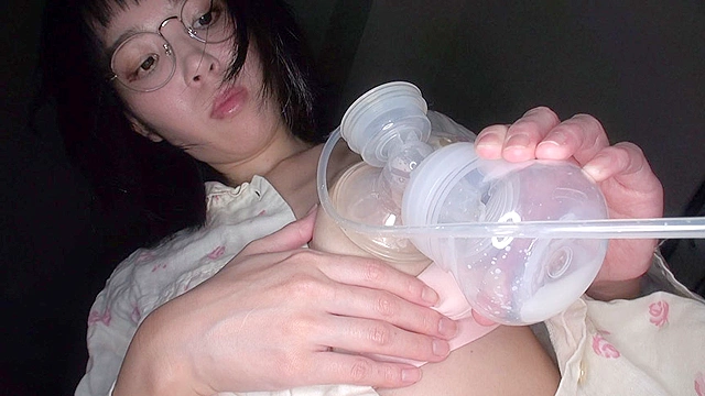 母乳宅配レディーのみさきです。 杉崎みさき