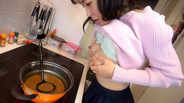 母乳宅配レディーのみさきです。 杉崎みさき