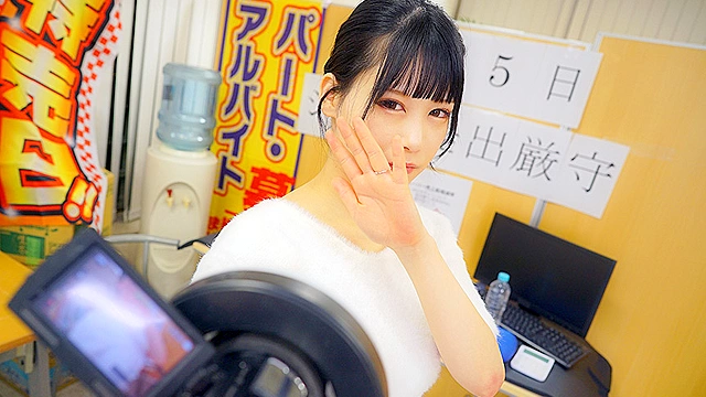 万引き妻 媚薬制裁で潮吹き連続アクメ